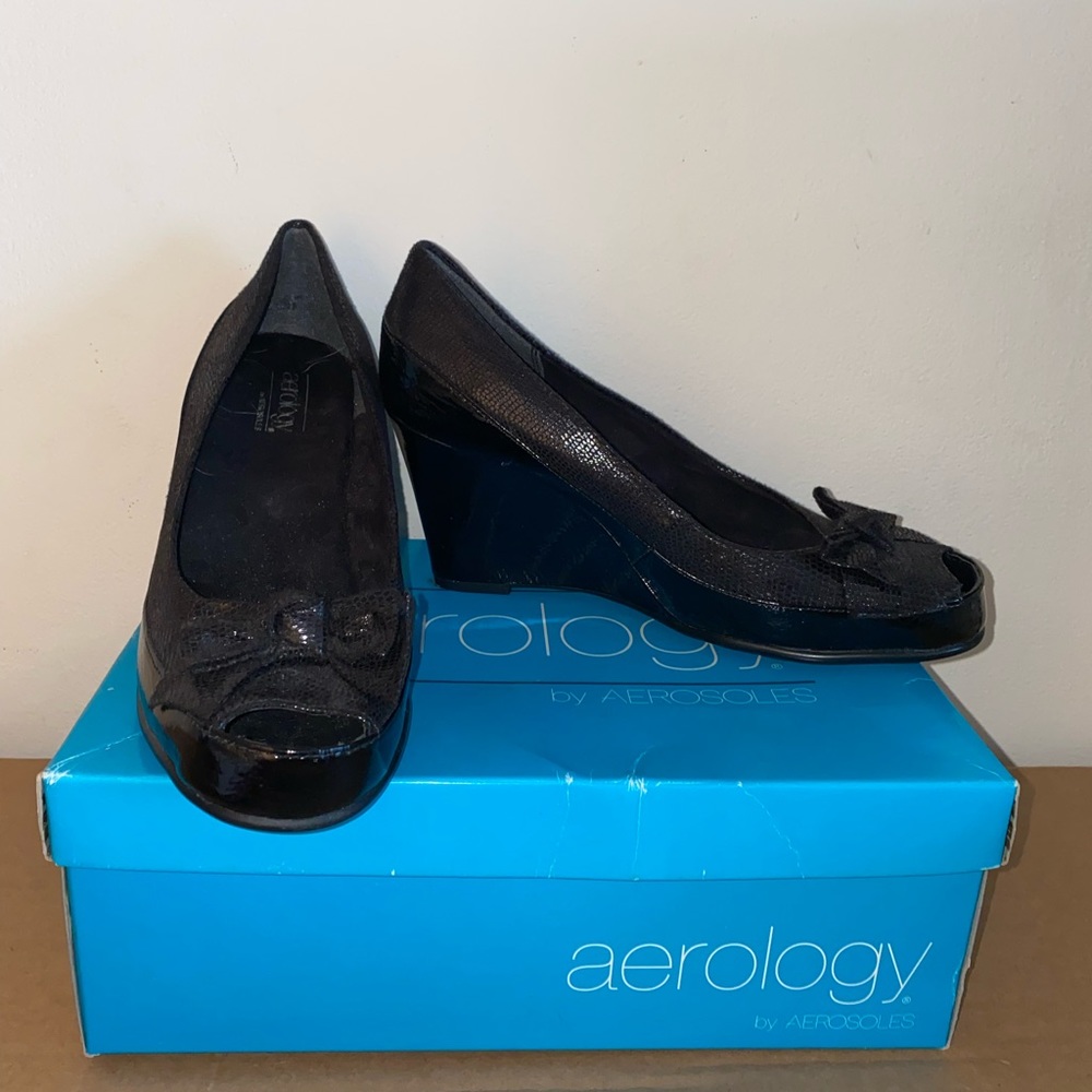 Aerology black platforms